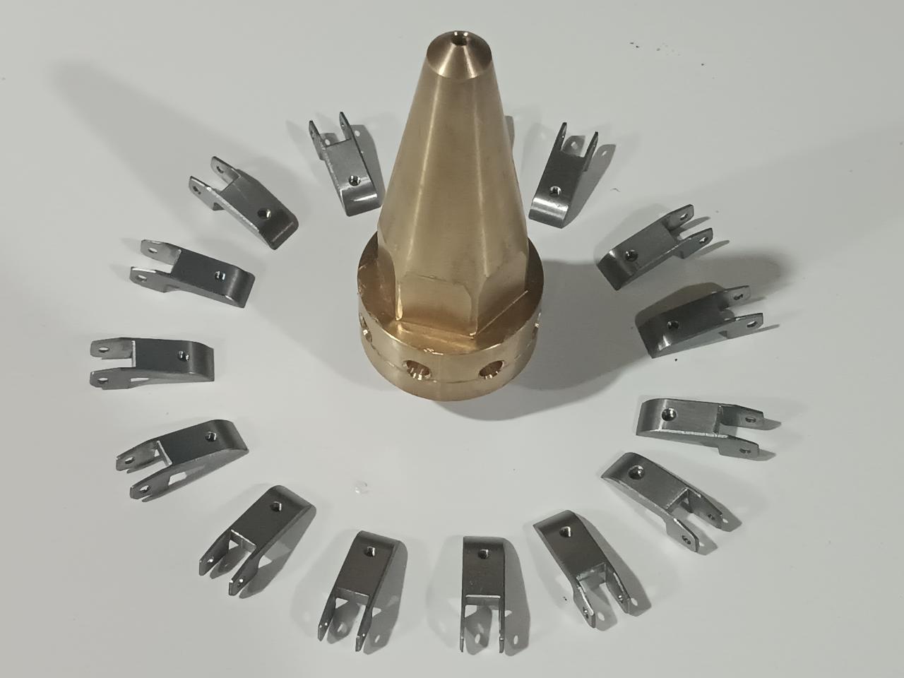 DELOVI ZA MAŠINE I UREĐAJE